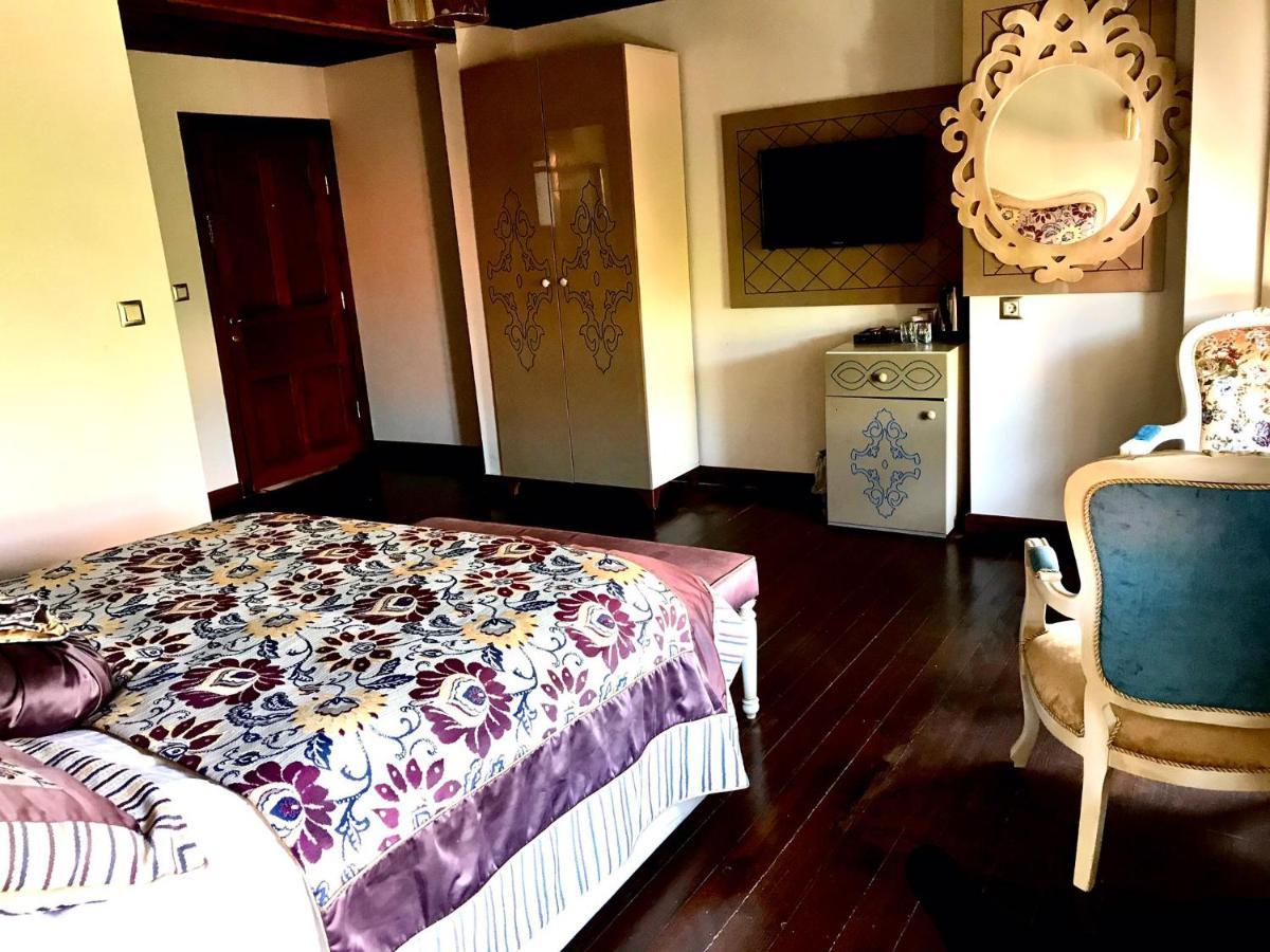 Arasta Konak Otel Esquiceir Exterior foto