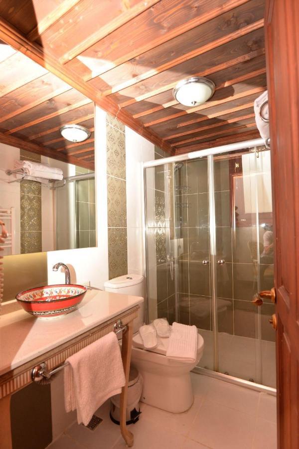 Arasta Konak Otel Esquiceir Exterior foto