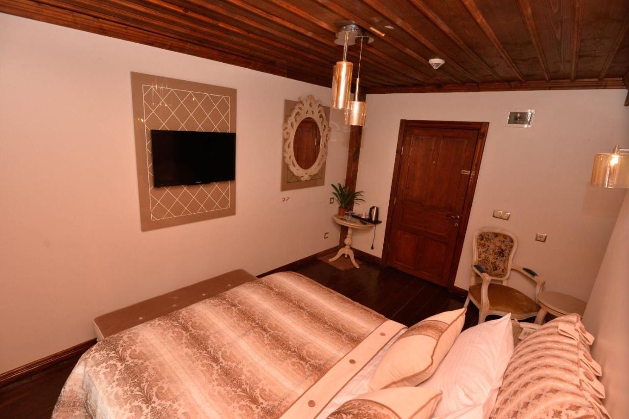 Arasta Konak Otel Esquiceir Exterior foto